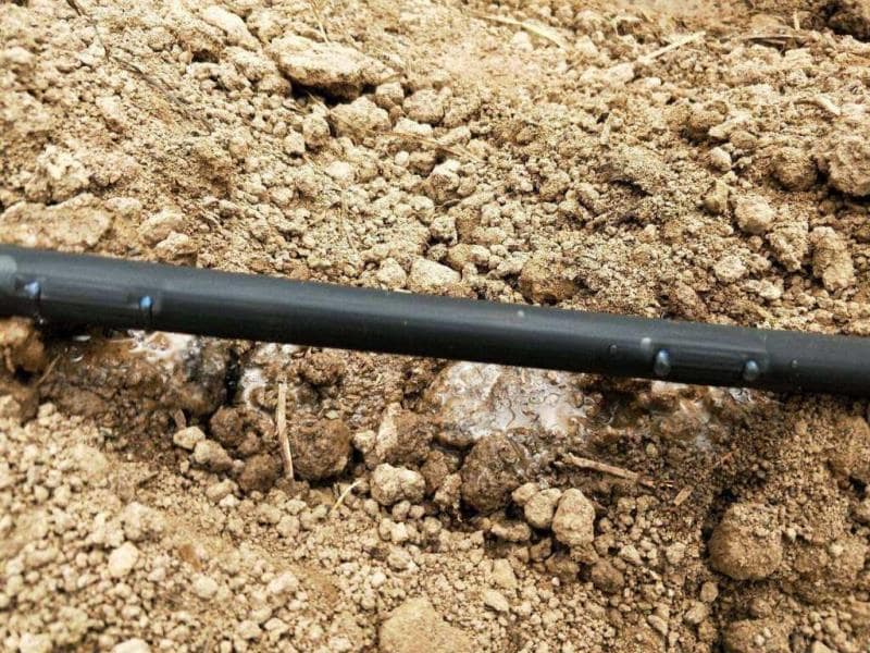 drip-irrigation-pipe-cleaning
